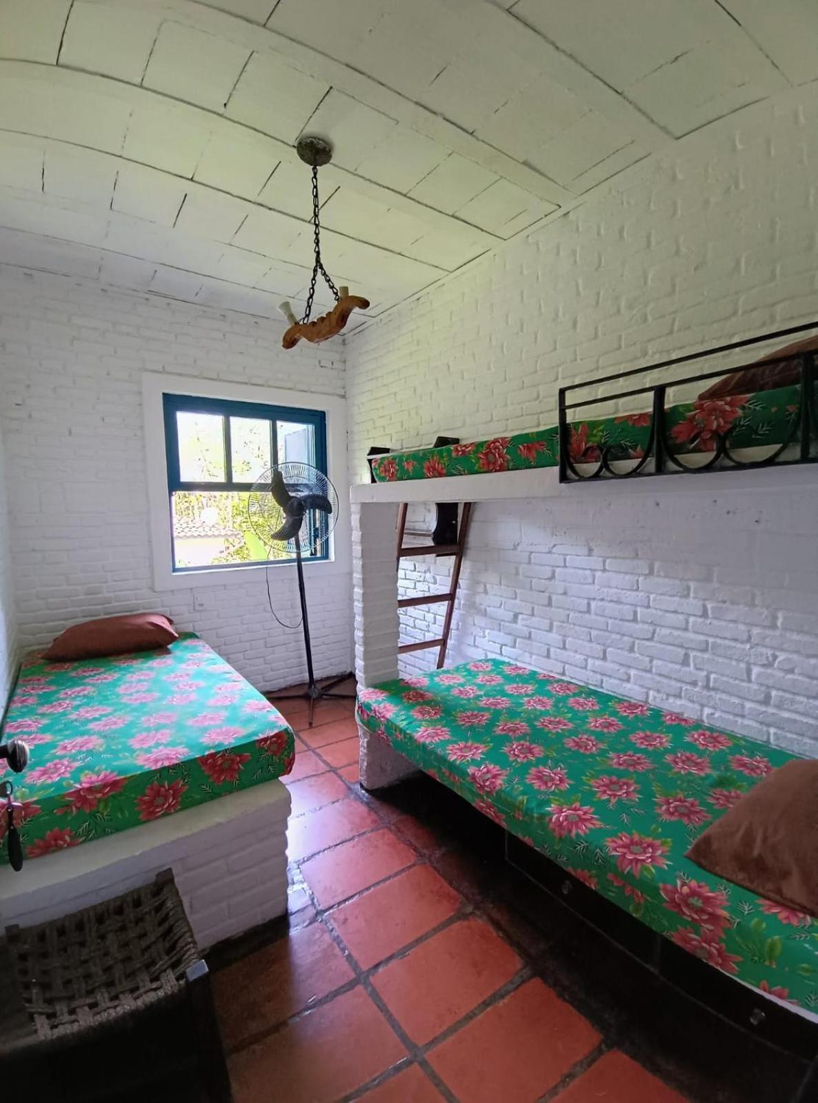 Hostel Terra Das Tribos Убатуба Екстериор снимка