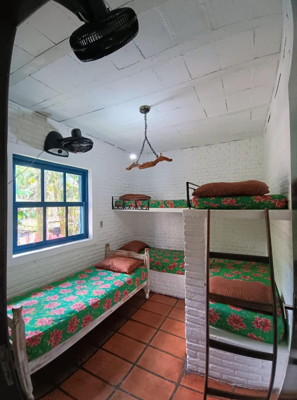Hostel Terra Das Tribos Убатуба Екстериор снимка